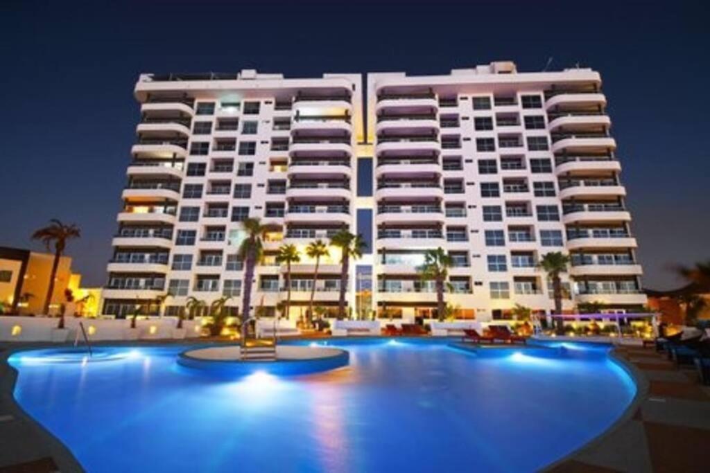 Condo En Torres Cantera De 2 Recamaras 2 1/2 Banos La Paz Bagian luar foto